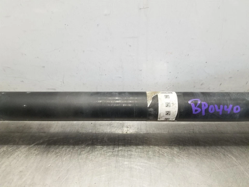 17 2017 GMC CANYON ALL TERRAIN DIESEL 2.8L 4X4 FRONT DRIVE SHAFT 84076334 Foto 3 de 4