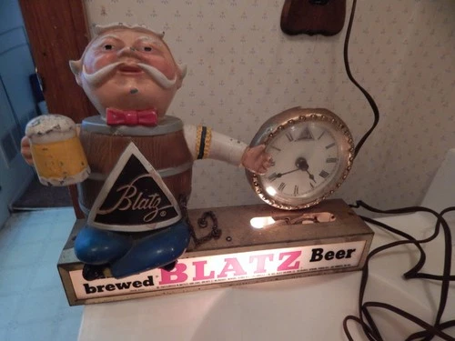 VINTAGE BLATZ BEER LIGHTED ADVERTISING SIGN AND CLOCK - WORKS