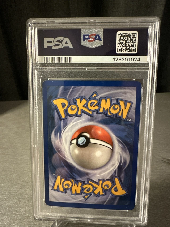 2003 Pokemon Skyridge #H28 Starmie-Holo PSA EX-MT 6 - image 2 of 3