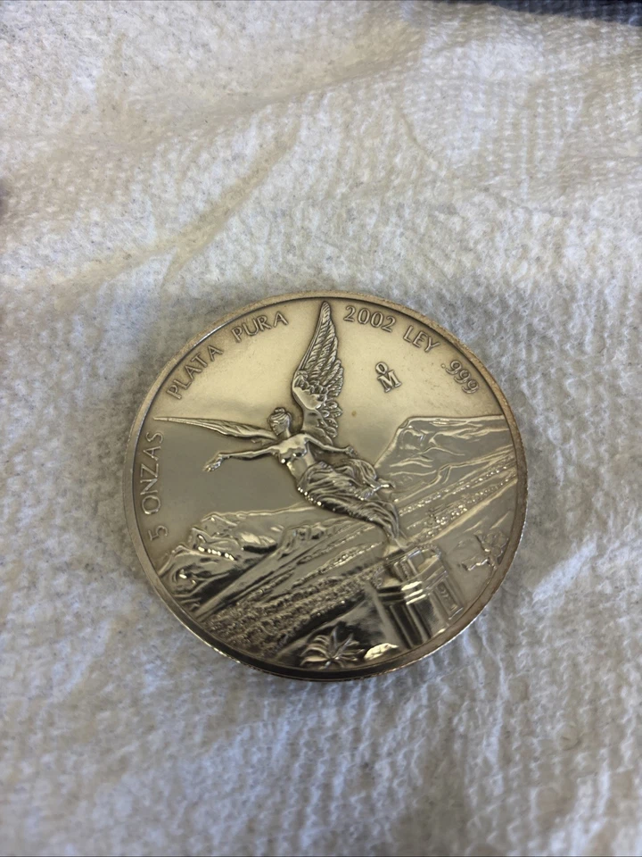 2002 Mexican 5-ounce Silver Libertad coin.made Made From 99.9% Pure SILVER..999 - Image 3 of 4