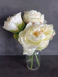 10 x Artificial White Peony Bouquets Faux Silk Flowers Wedding Centrepieces