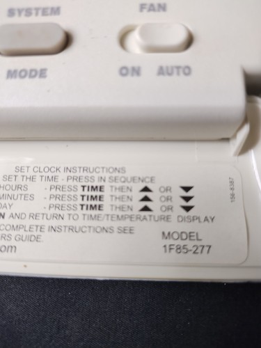 1F85-277 White Rodgers 7-Day Programmable Thermostat Multi Stage Heat Cool AC 80 - Picture 3 of 13