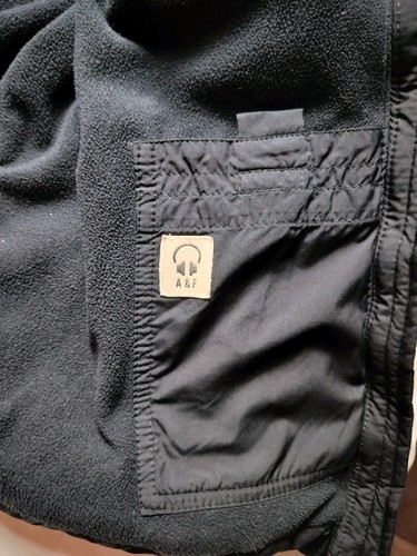 Chaleco acolchado Y2K Abercrombie & Fitch negro con capucha abrigo chaqueta bolsillos pequeño - Imagen 10 de 20