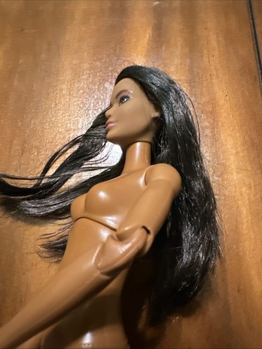 barbie puppe Mattel Made To Move Hybrid Gelenk Latina Afroamerikanerin - Bild 10 von 15