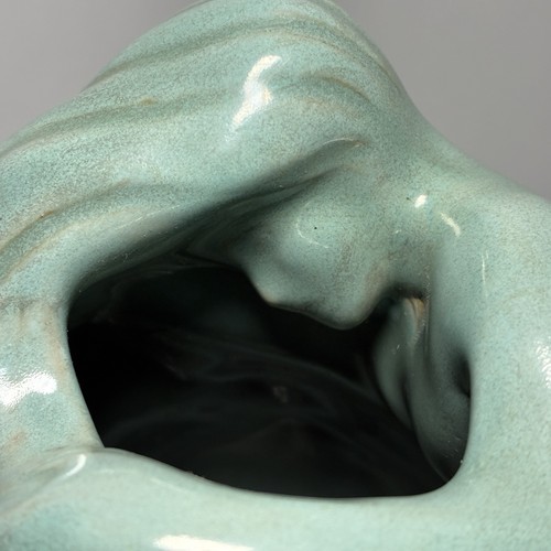 Unusual Celadon Sea Green Van Briggle Pottery Lorelei Vase - Great Color - Picture 4 of 14