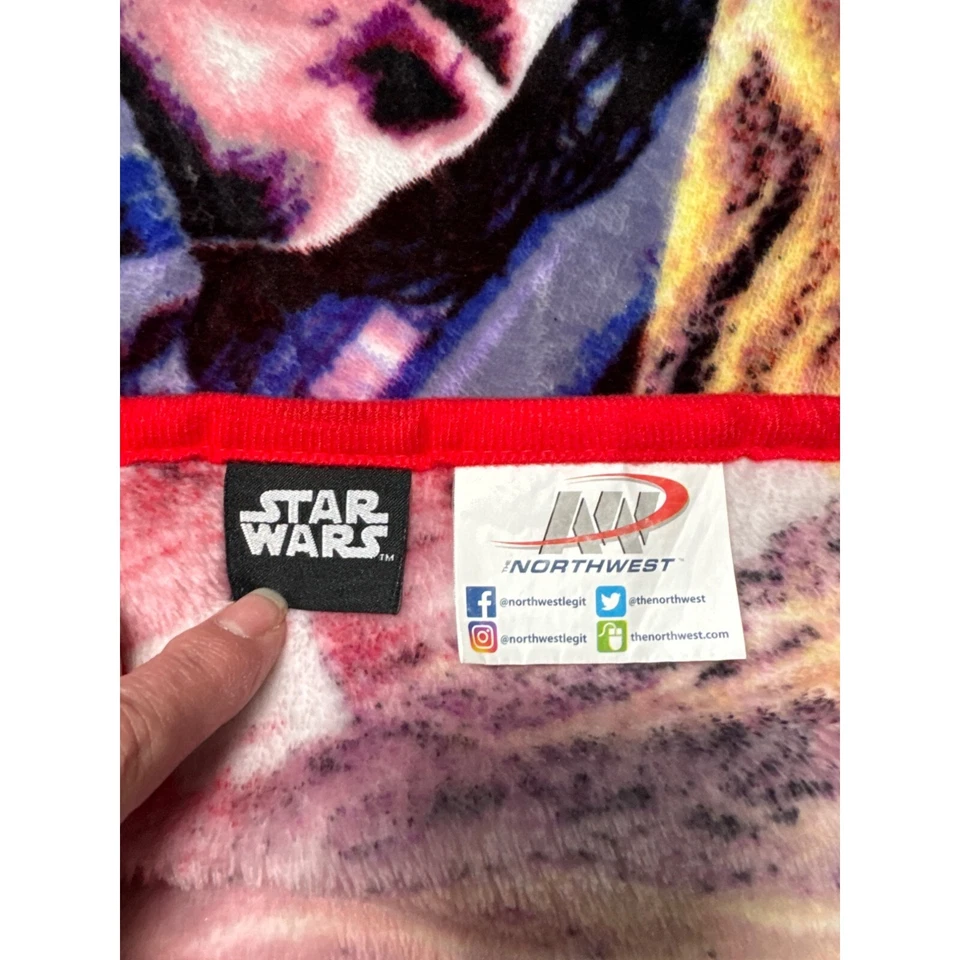Star Wars Fleece Blanket Featuring Rey Kylo Ren Finn & Chewbacca By Northwest - Image 2 of 3