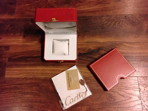 Caja de reloj Cartier y extras. 6,1 W x 4,8 H x 5,4 L ¡Como nuevo! - Imagen 4 de 12