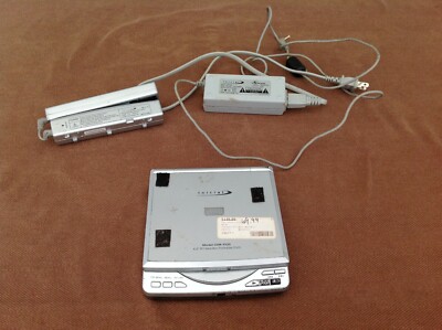 Initial IDM-9520 Portable DVD/MP3/CD Player (4.2
