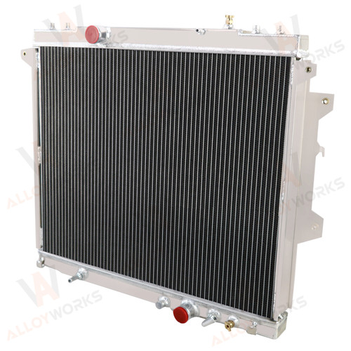 2 Row Aluminum Radiator For Toyota Hilux KUN16R KUN26R 3.0 Turbo 2005-2017 - Picture 4 of 16