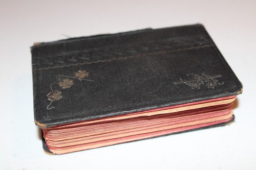 Vintage Polish Mini Prayer Book - Picture 4 of 10