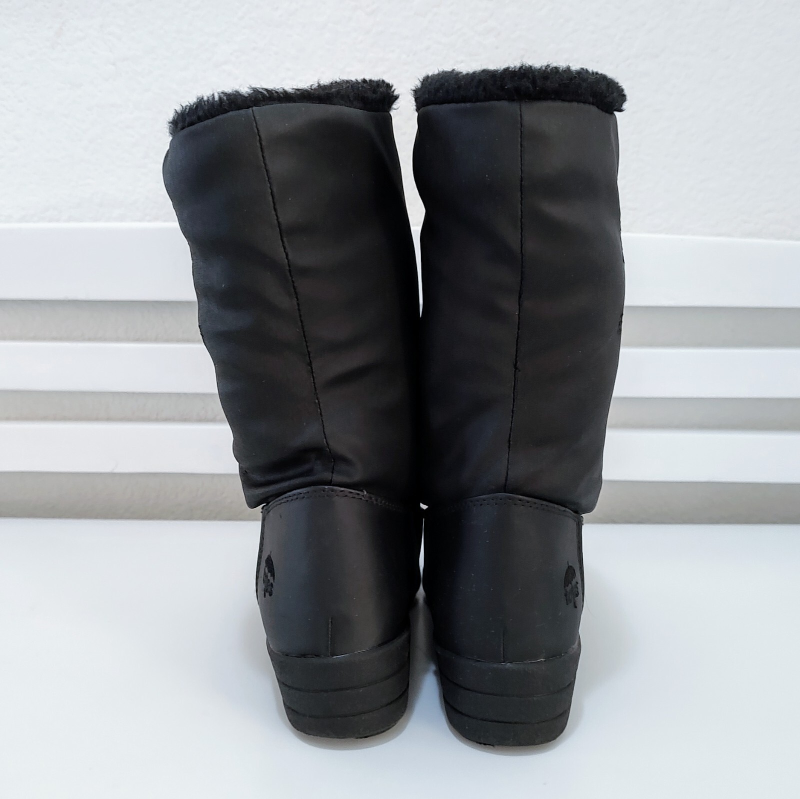 Totes Snowflake Wide Width Winter Boots with Zip … - image 6