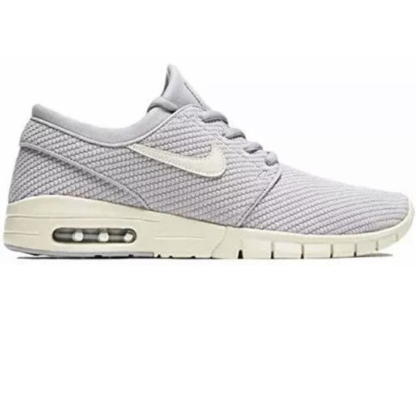 Size 10.5 - Nike SB Stefan Janoski Max 
