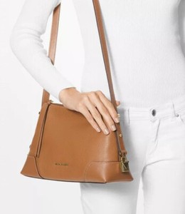 michael kors crosby messenger bag