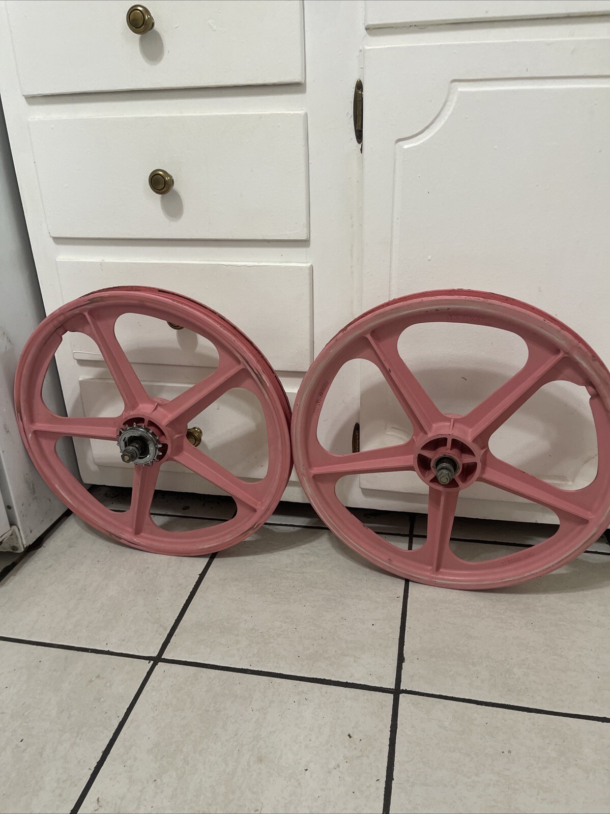 Picture 1 of 11