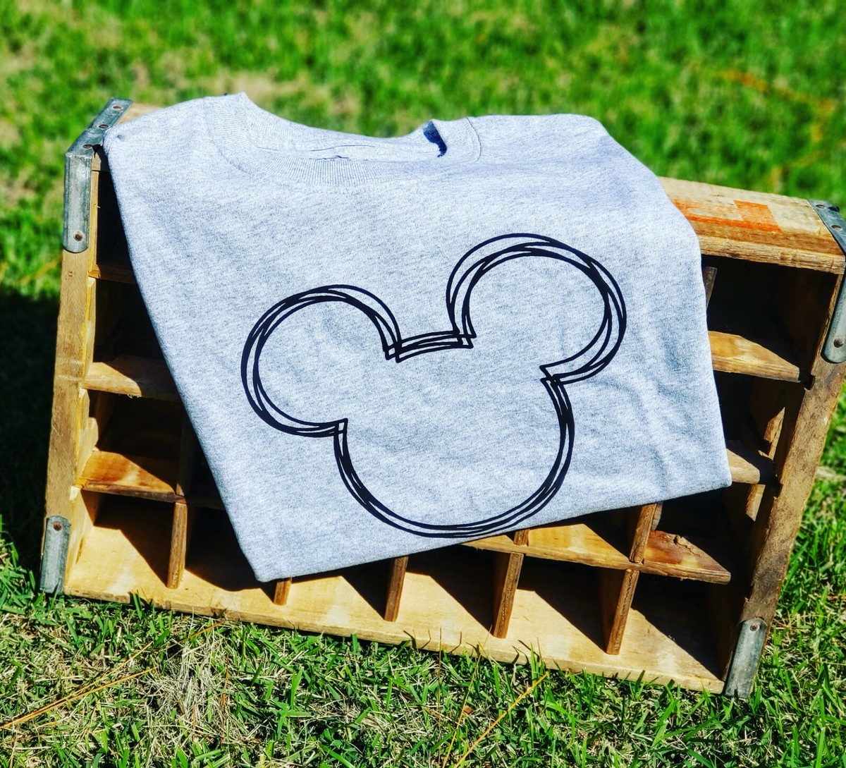 Pocket Size Mickey Outline Adult Unisex T Shirt Disney Trip Matching Shirts Mickey  Mouse T Shirt 