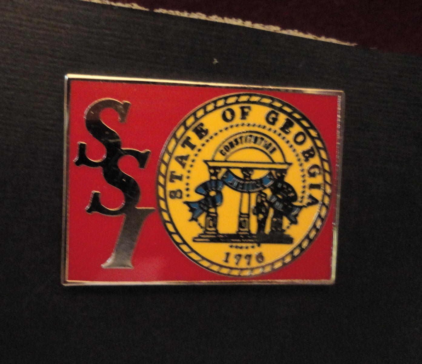 Picture 1 of 2
