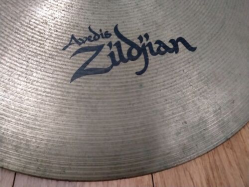 AVEDIS ZILDJIAN PING RIDE 22" / 56 CM CYMBAL WITH PLASTIC HARD CASE - Picture 3 of 22