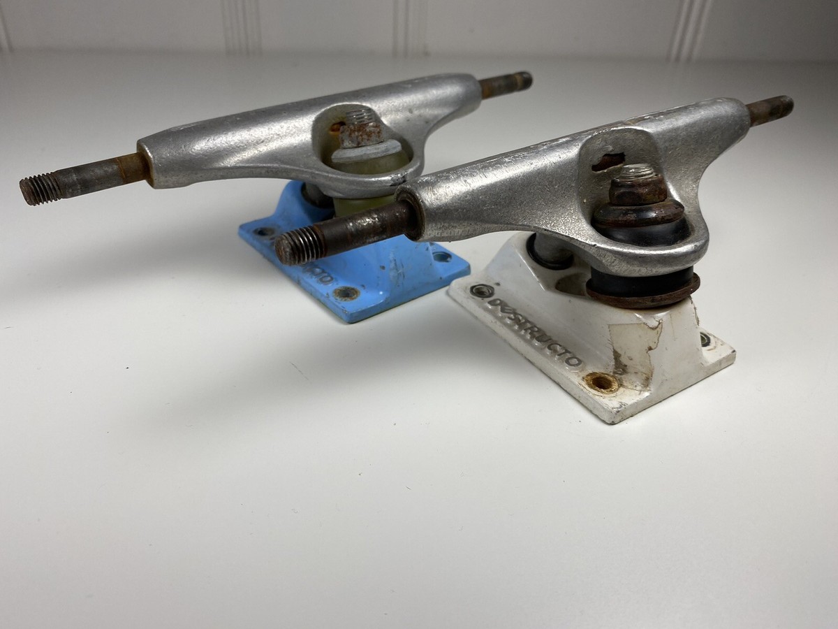 Vintage Destructo Skateboard Trucks 7.5