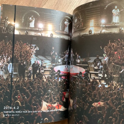 BABYMETAL 10 BABYMETAL LEGENDS Concert History Book Ltd Cover Design Essay JP - Imagen 14 de 18