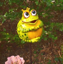 Gartenstecker Beetstecker Gartenkugel  Frosch Froschkönig Keramik Gartendeko 