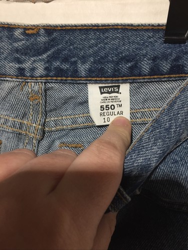 LEVI'S Boys Denim 550 Relaxed Jeans ~ Size 10 Regular - Picture 3 of 5