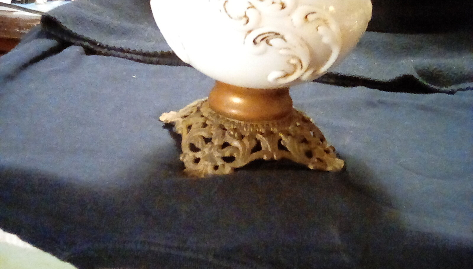 Vintage 1939 Phoenix Oil Lamp, white opaque oil container with raised