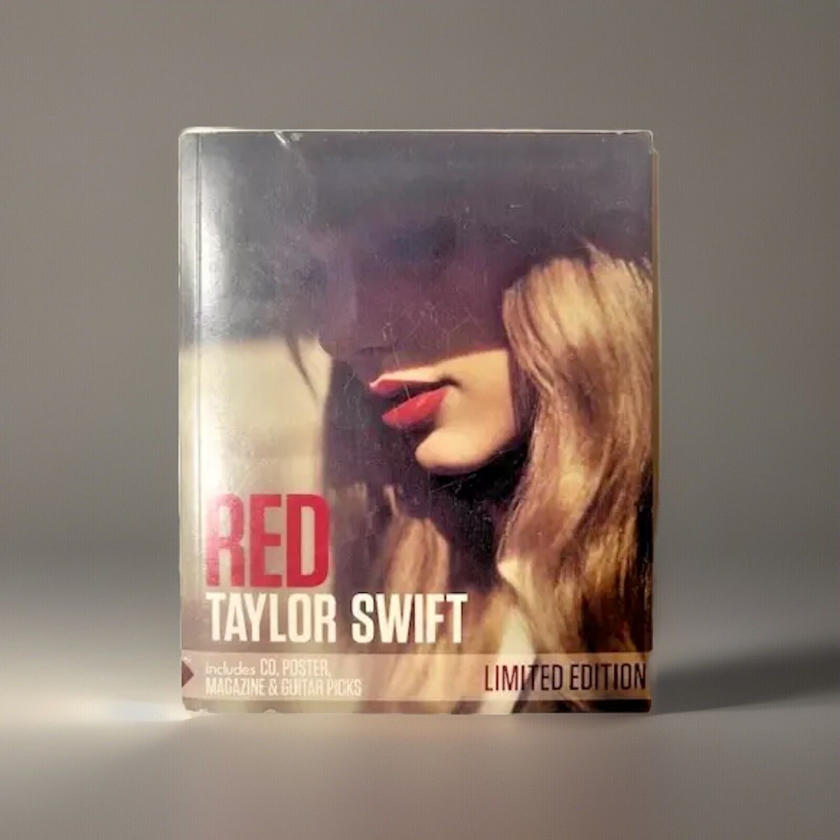 Taylor Swift Red Limited Edition Includes CD, Poster Taylor Swift Red Limited Edition Includes CD, Poster
