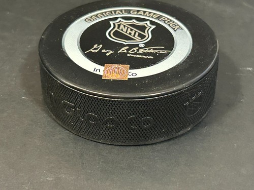 Tampa Bay Lightning Game Used Puck w/ Vincent Lecavalier Autograph Rare - Bild 4 von 4