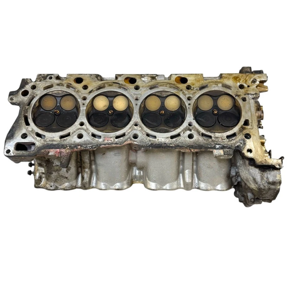 Головка блока цилиндров Toyota CORE со стороны пассажира правая 5,7 л 3UR 07-18 LX570 Sequoia Tundra - Изображение 3 из 4