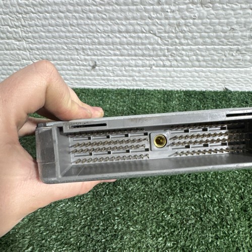 2001 FORD MUSTANG 4.6L ENGINE CONTROL COMPUTER MODULE ECU XR3F-12A650-AAB - Picture 3 of 7