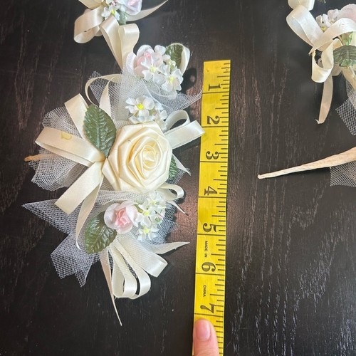 Vintage Faux Floral Creme Rosa Corsagen Set - 2 Boutonnière, 5 Braut - Hochzeit - Bild 6 von 11