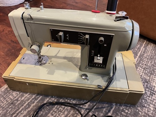 Sears Kenmore 2142 Vintage Heavy Duty Sewing Machine w/ Foot Pedal TESTTD WORKS