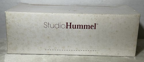 Goebel Studio Hummel Christmas Ornament Set 4 #96034 Letter To Santa Cranberries - Foto 7 di 10