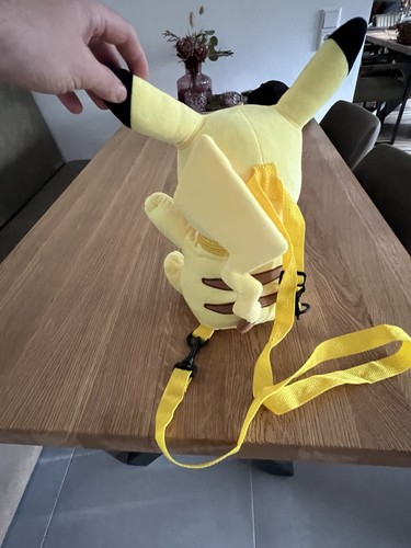 Pokemon Pikachu Plüsch Stofftier Rucksack Spielzeug ca. 32 cm - NEU unbenutzt - Bild 3 von 4