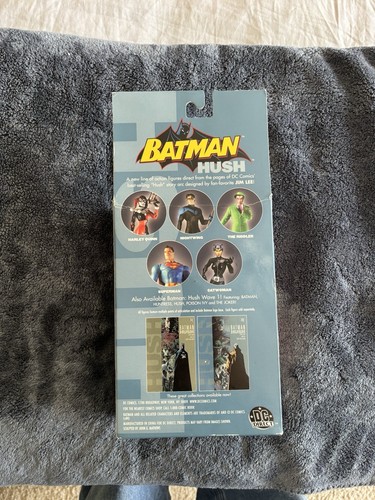 DC Direct ~ Batman HUSH Wave 2 ~ THE RIDDLER ~ Action Figure ~ SEALED - Picture 2 of 3