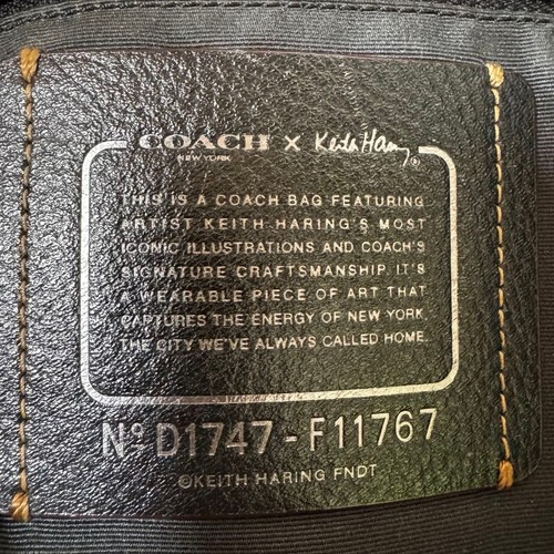 Auténtico Bolso de Mano Coach Cuero Keith Haring Colaboración Negro Rosa De Japón - Imagen 11 de 11
