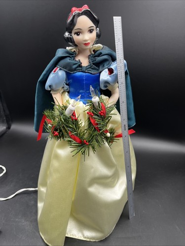 Vintage Snow White Porcelain Lighted Christmas Tree Topper 1993 - Picture 9 of 10