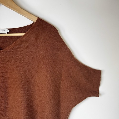The Reset R Label maglione lana donna medio marrone ruggine Dolman pullover scollo a V - Foto 4 di 11