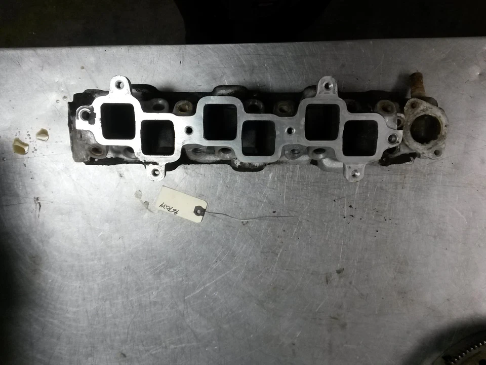 下进气歧管适用于 90 - 91 克莱斯勒纽约客 3.3 4483602 — 第 3/4 张图片