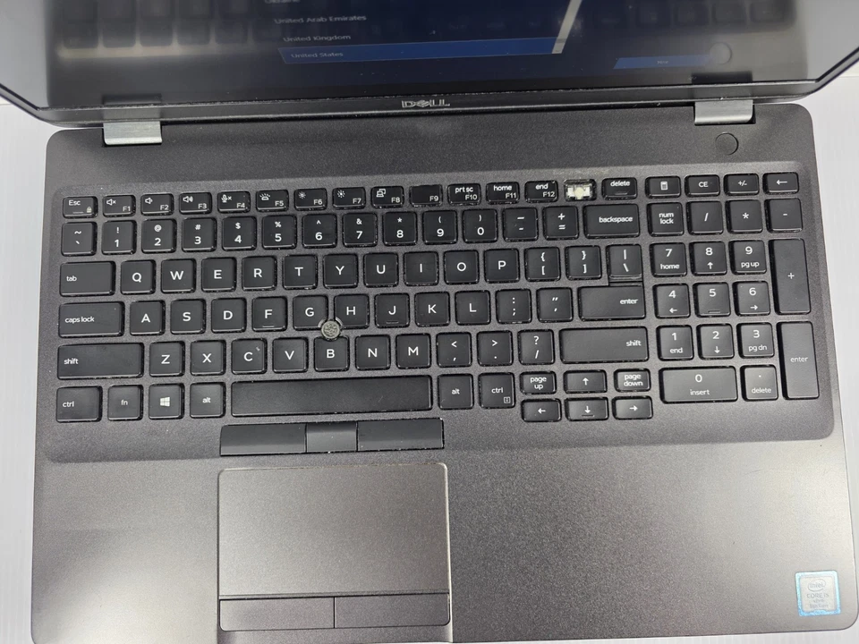 戴尔 Latitude 5500 便携式电脑 - i5-8365U 12GB Ram 120GB 固态硬盘 全高清 15.6" 蜂窝网络 — 第 4/4 张图片