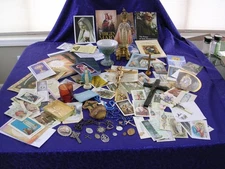 #BB LOT OF 107 VINTAGE CATHOLIC RELIGIOUS ITEMS ~ ROSARIES, CRUCIFIXES, MEDALS++