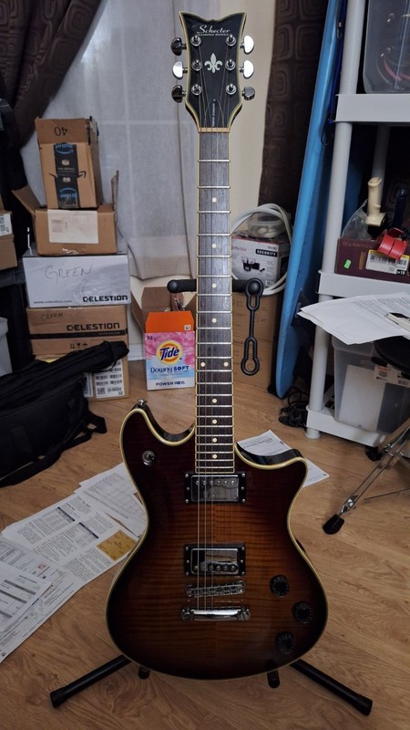 Schecter Standard Tempest Electric Guitar
