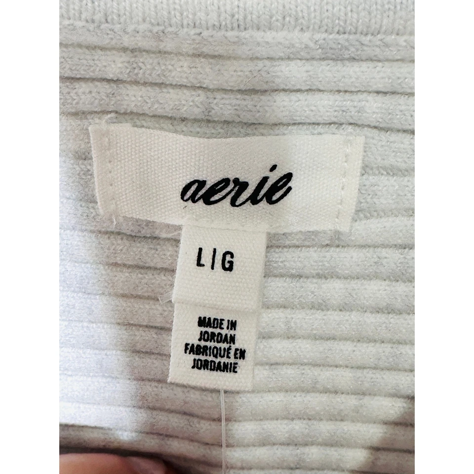 Camiseta sin mangas recortada de punto acanalado Aerie cami correas ajustables gris claro talla grande Foto 2 de 4