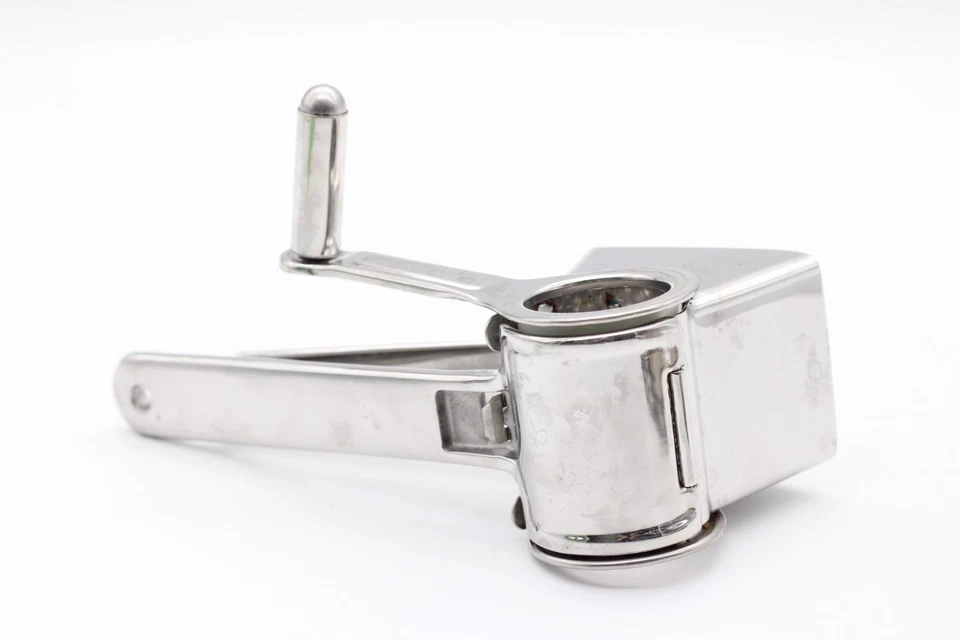 WMF Cromargan Käsereibe Parmesanreibe Mühle Kurbel Edelstahl - Bild 4 von 4