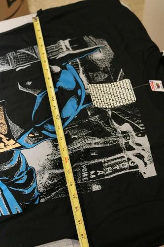 Vintage 1991 Batman Returns XL T-Shirt Large Portrait Drawing -Made in USA - Picture 10 of 11