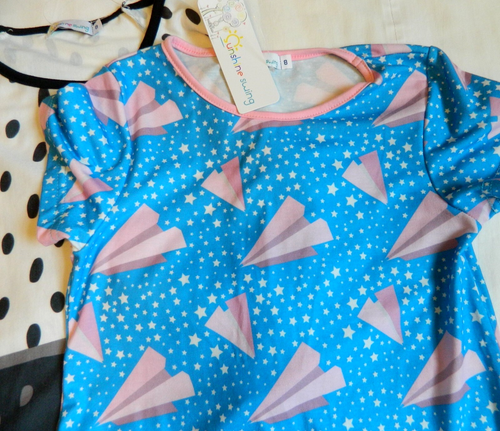 Pacchetto di Abiti in Maglia Bambina Taglia 8 Sole Altalena Scuola Gatto Mappa Halloween - Foto 2 di 6