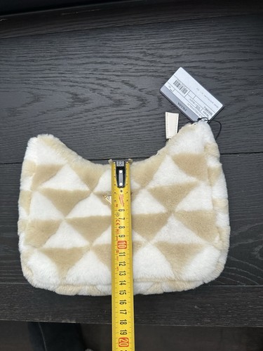 Iconic £2300 ** PRADA** Re-Edition 2005 Shearling Leather Bag - Picture 18 of 24