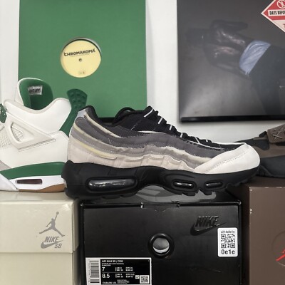 Size 7 - Nike Comme des Garçons x Air Max 95 Grey for sale Size 7 - Nike Comme des Garçons x Air Max 95 Grey for sale