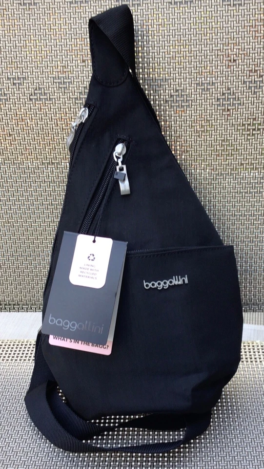 NWT Baggallini  Mini Sling Crossbody Shoulder Bag Black $85 MSRP - Image 3 of 4
