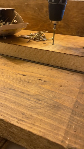 Vis à panneaux de particules vis à bois filetage partiel 3x12 à 6x300 vis à bois - Vidéo 1 sur 1